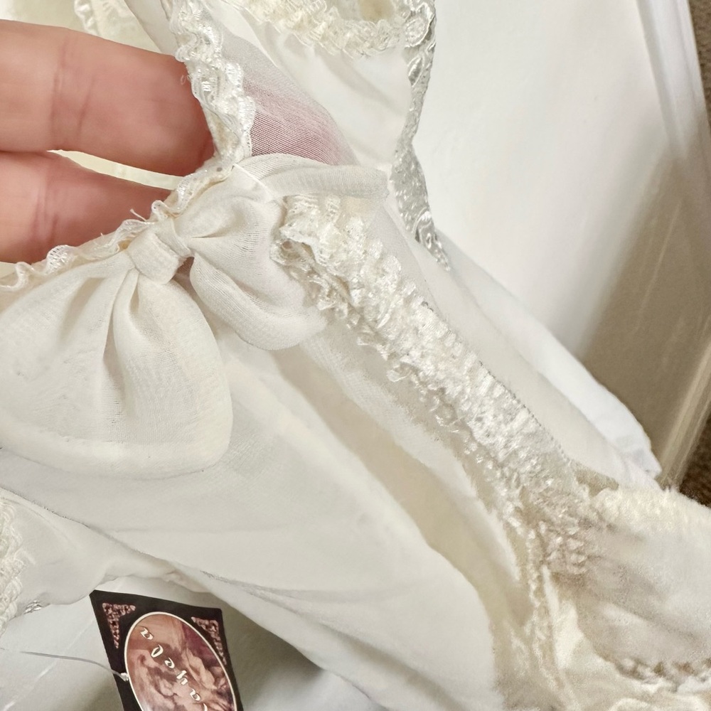 Authentic Original Vintage Style Cream Lace Chemise - Picture 10 of 10